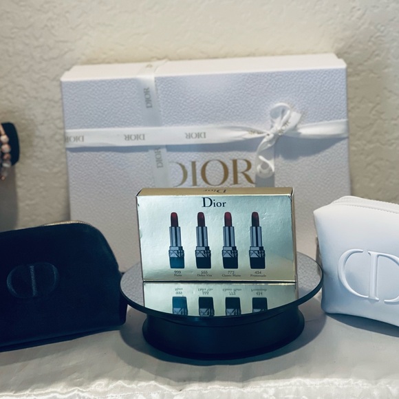 DIOR LIPSTICK 💄 (4) & DIOR TRAVEL POUCH (2) TOILETRY COSMETIC BAG INC. BOX SET - Picture 2 of 12